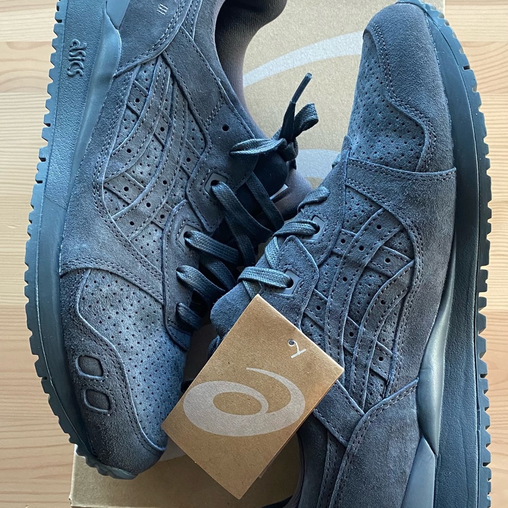 ASICS Gel Lyte 3 “Obsidian Grey” size 10.5